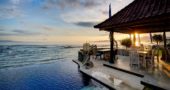 Villa with pool