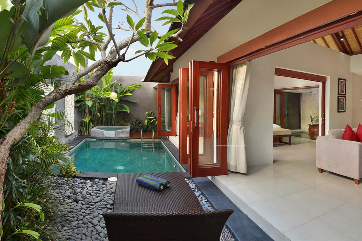 Dazzling Retreat Resort with the roof