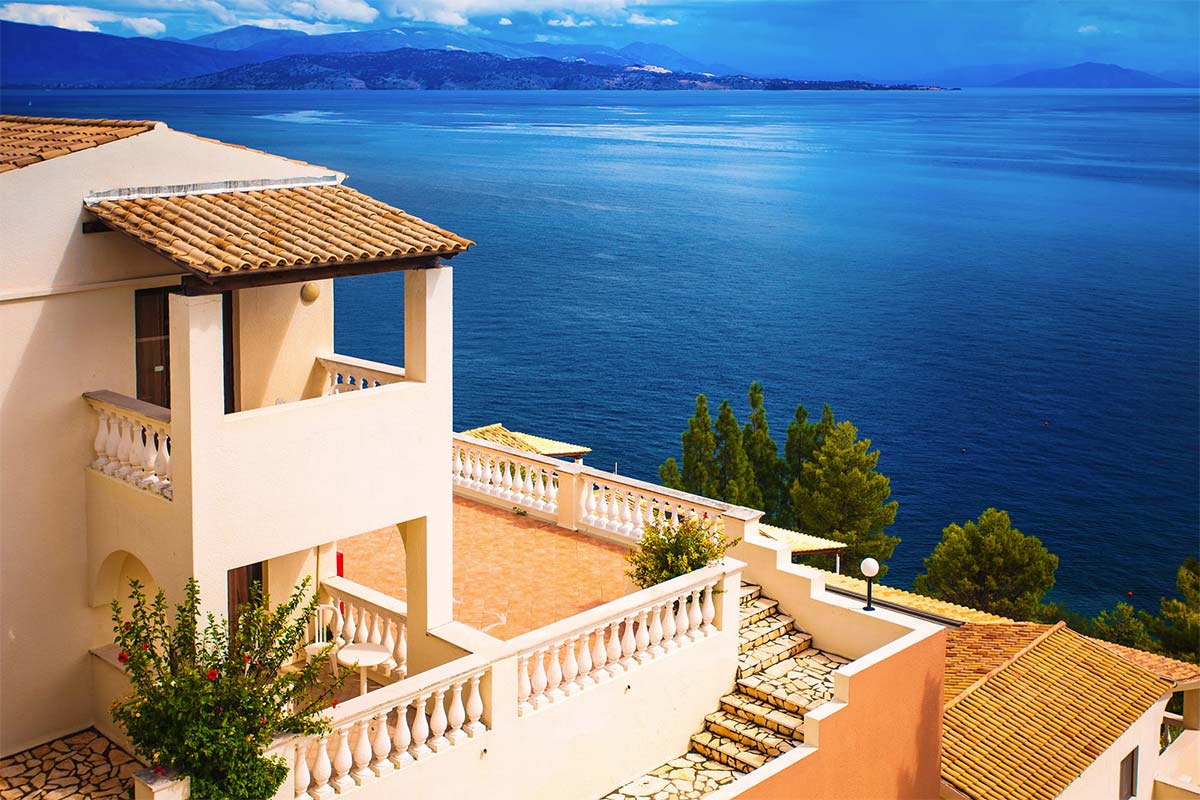 Dazzling Retreat Resort with the roof